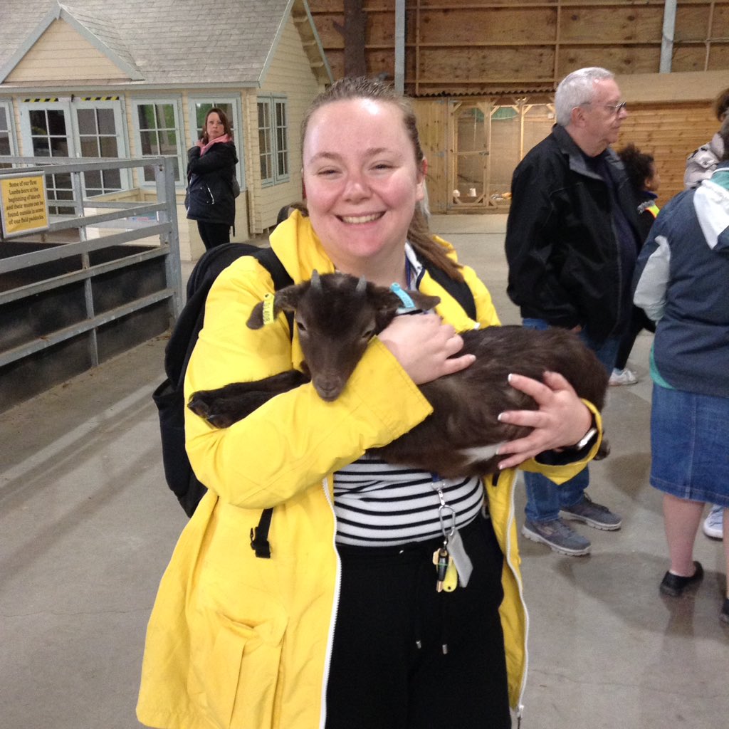 latimerprimary's tweet photo. The grown ups were even brave and got to hold the goats! #2EH #WhitePostFarm #goats #animalsincludinghumans #farm https://t.co/PSKFKVZj9N
