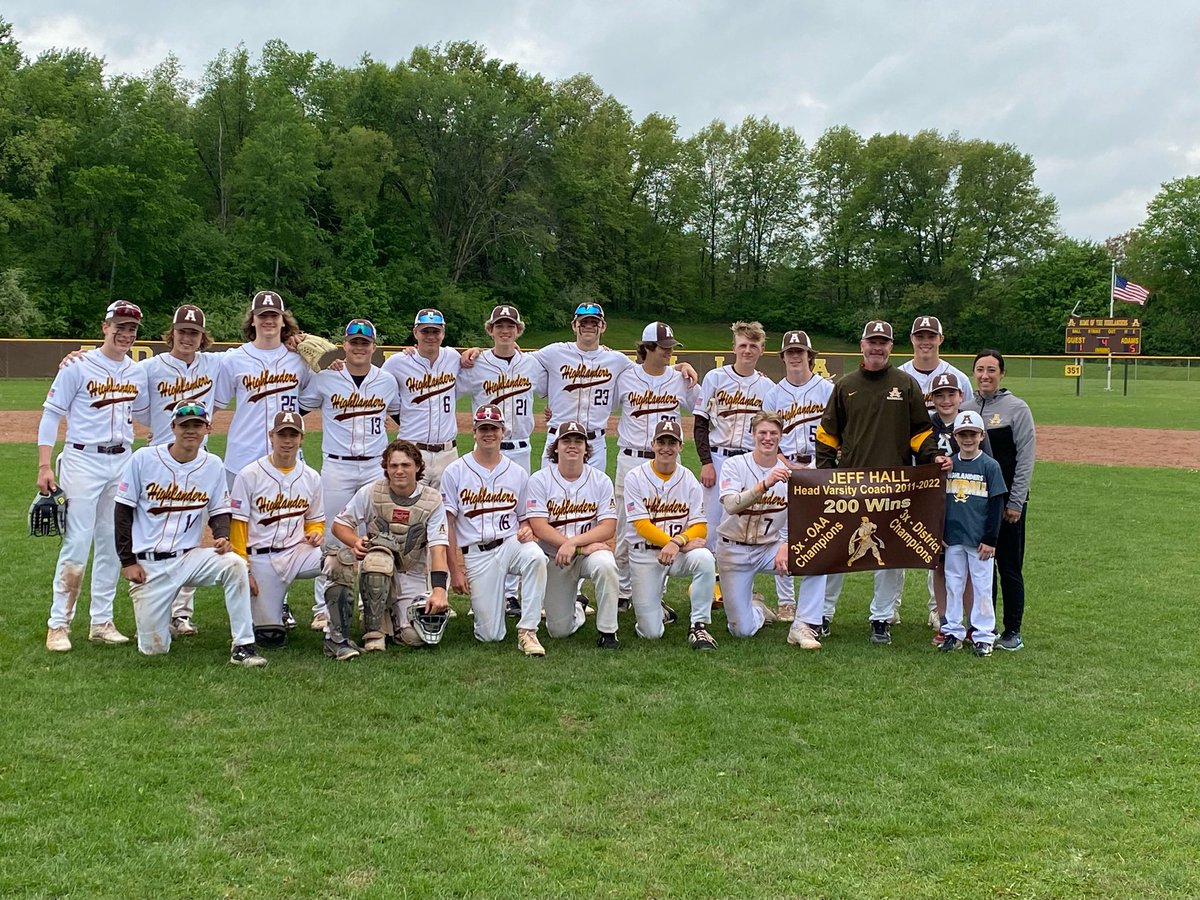 Rochester Adams Athletics tweet media