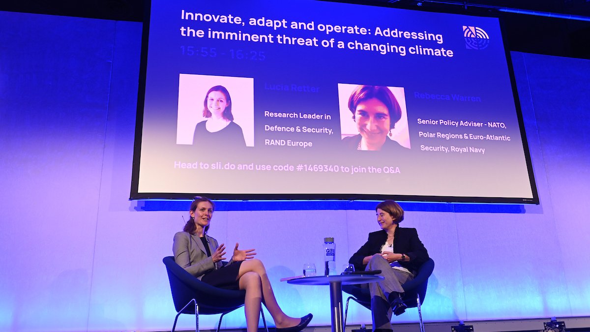 PUBLIC_Team's tweet photo. "Climate change is very likely to affect both the geopolitical environment and how #defence responds to challenges"
#LuciaRetterResearch Leader at @RANDEurope on our panel at #DefenceDisrupted on how to address the imminent threat of a changing #climate 🌎 https://t.co/occfI48eXW