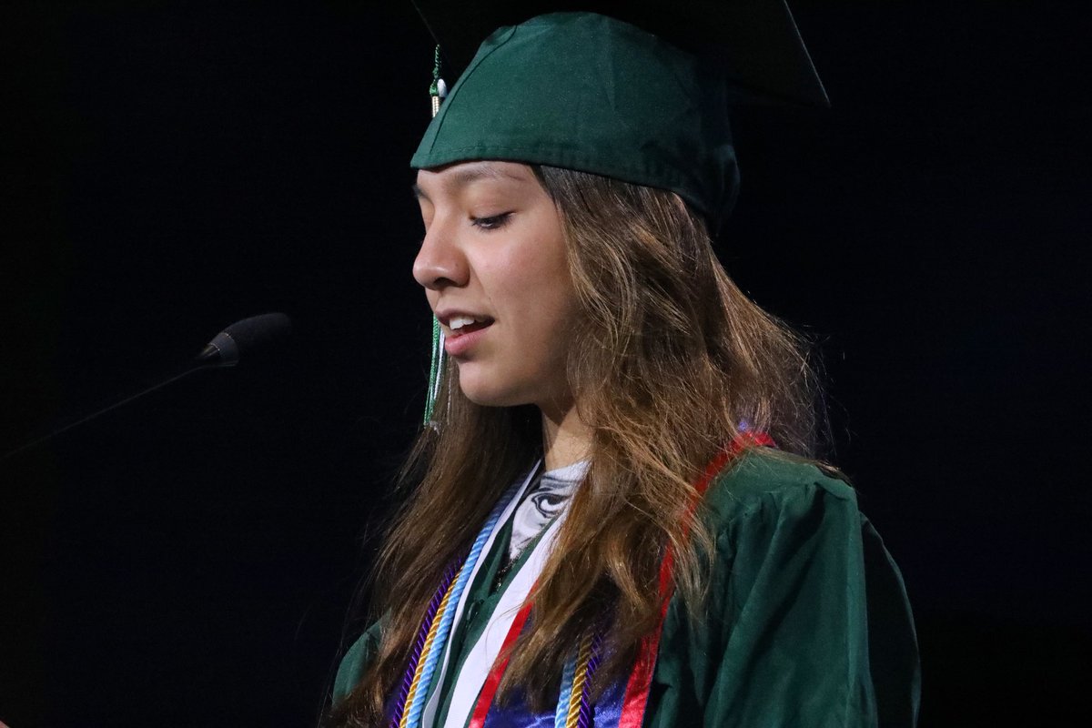 ⁣⁣Want to see graduation, but can’t make it there? ⁣⁣
⁣⁣
Check out the link below to get the live stream for tonight’s graduation!⁣⁣
⁣⁣
live.churchofthehighlands.com/?event=communi…