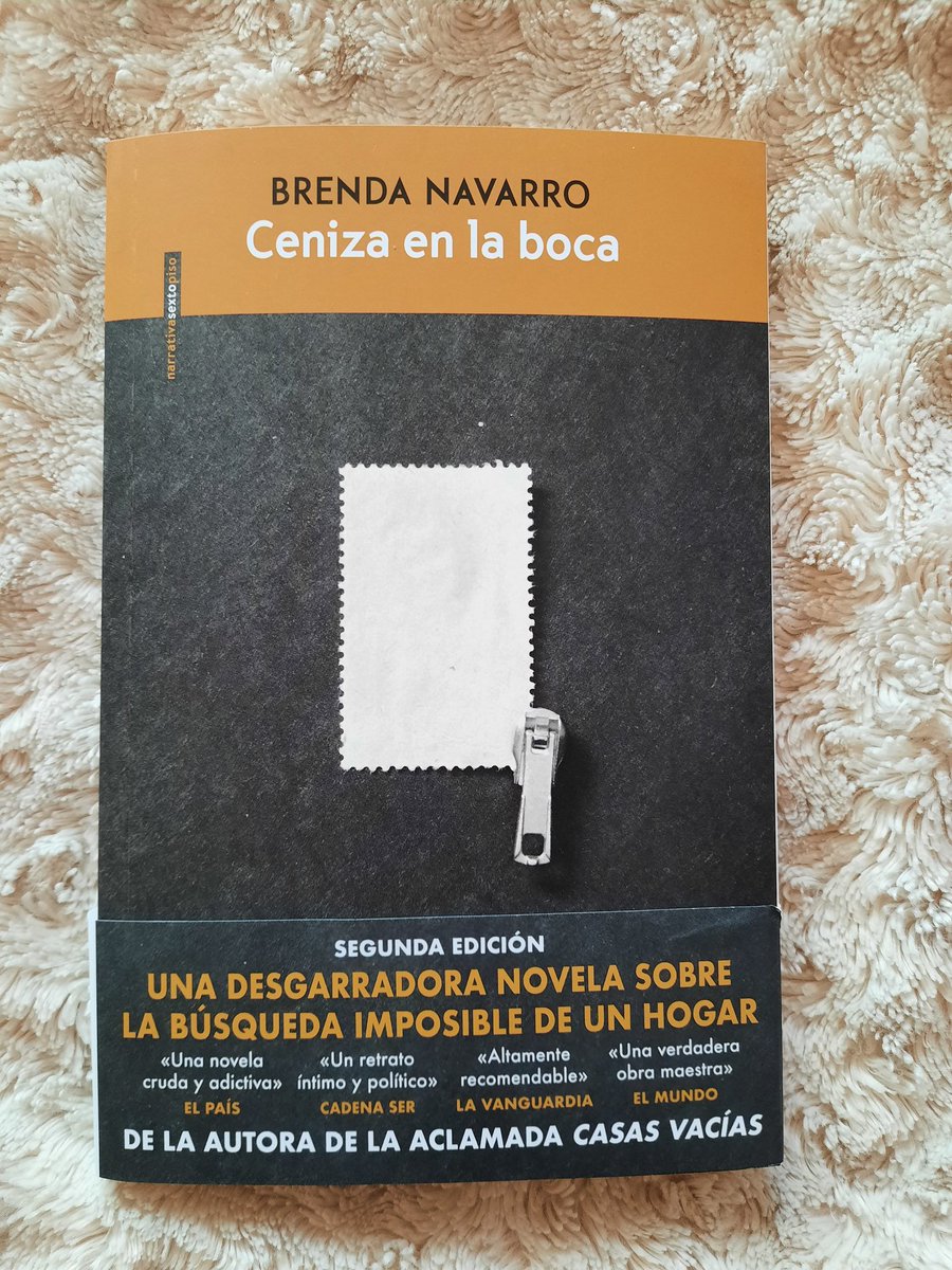 Tremendo sopapo de realidade! Librazo!
#CenizaEnLaBoca de Brenda Navarro <a href="/despixeleada/">Brenda Navarro</a> 📚🔥