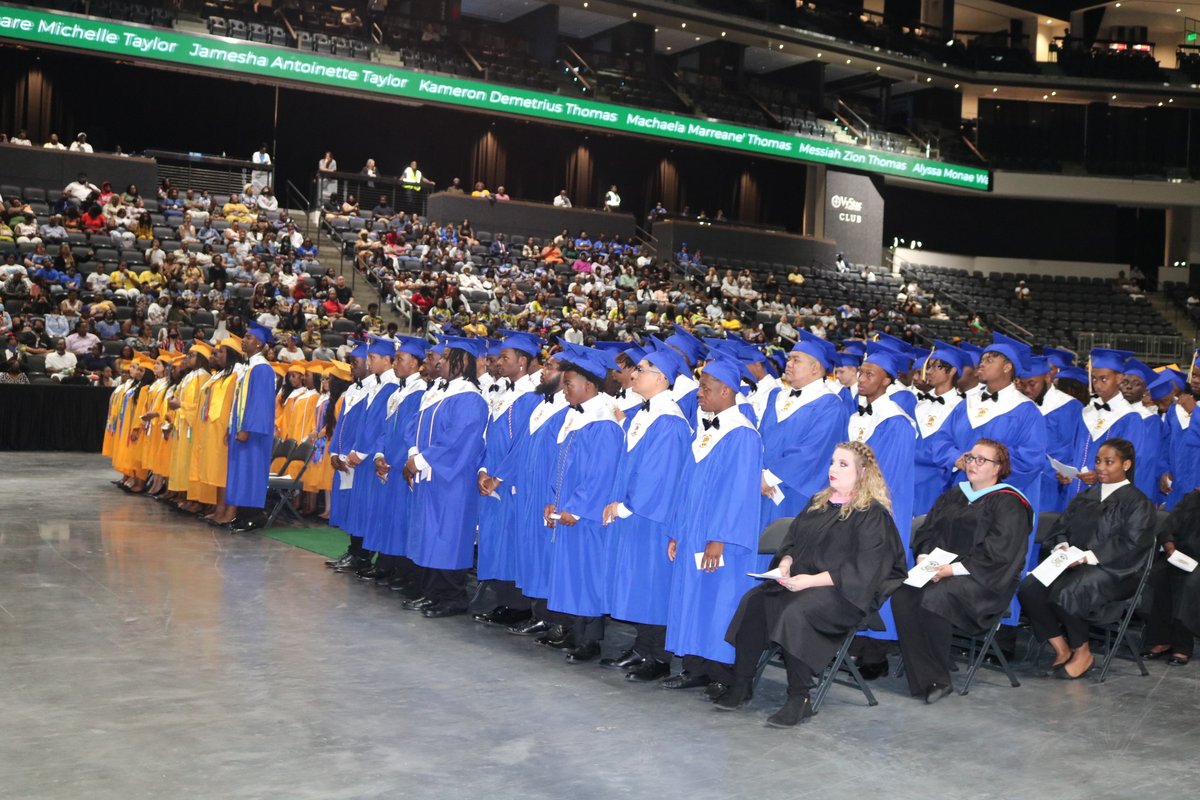 SCCPSS's tweet photo. Some PROUD Beach Bulldogs crossed the stage at the Enmarket Arena this morning!  Congratulations to the Beach High Class of 2022!!  More photos here: https://t.co/wJbIFA2c1W https://t.co/63IJjrC7mm