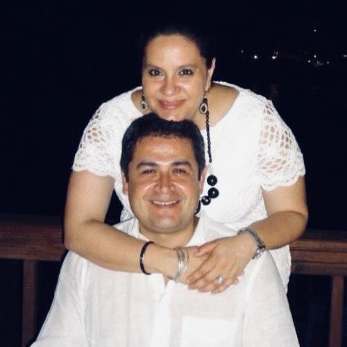 anagarciacarias's tweet photo. Restáuranos, Señor Dios Todopoderoso; haz resplandecer tu rostro sobre nosotros, y sálvanos.
Salmo 80:19  #VOLVERA @JuanOrlandoH https://t.co/AeRJCykJb3