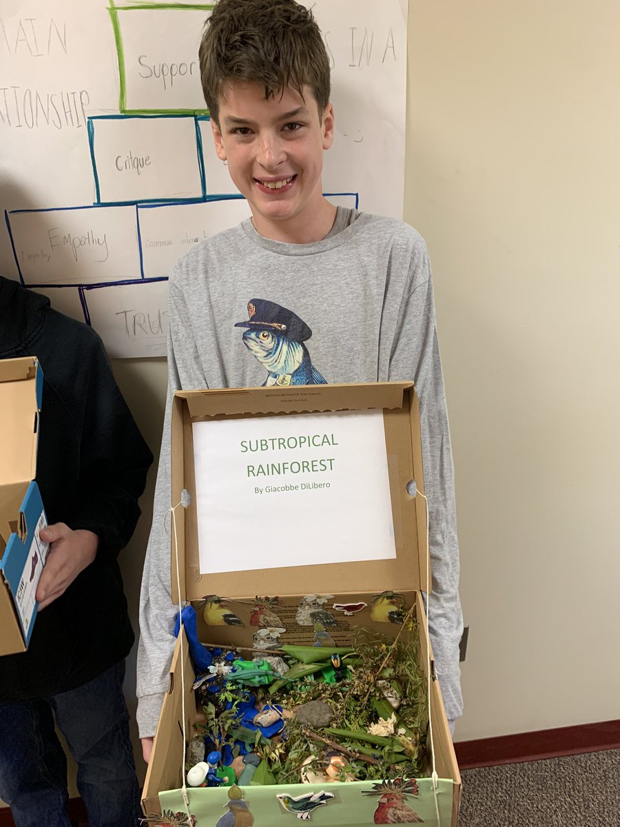 SASRIMiddle's tweet photo. The 7th graders @standrewsri created biomes from shoe boxes! #SASRI #SASRIScience #SASRIMiddle https://t.co/11KjB2ZJ7G