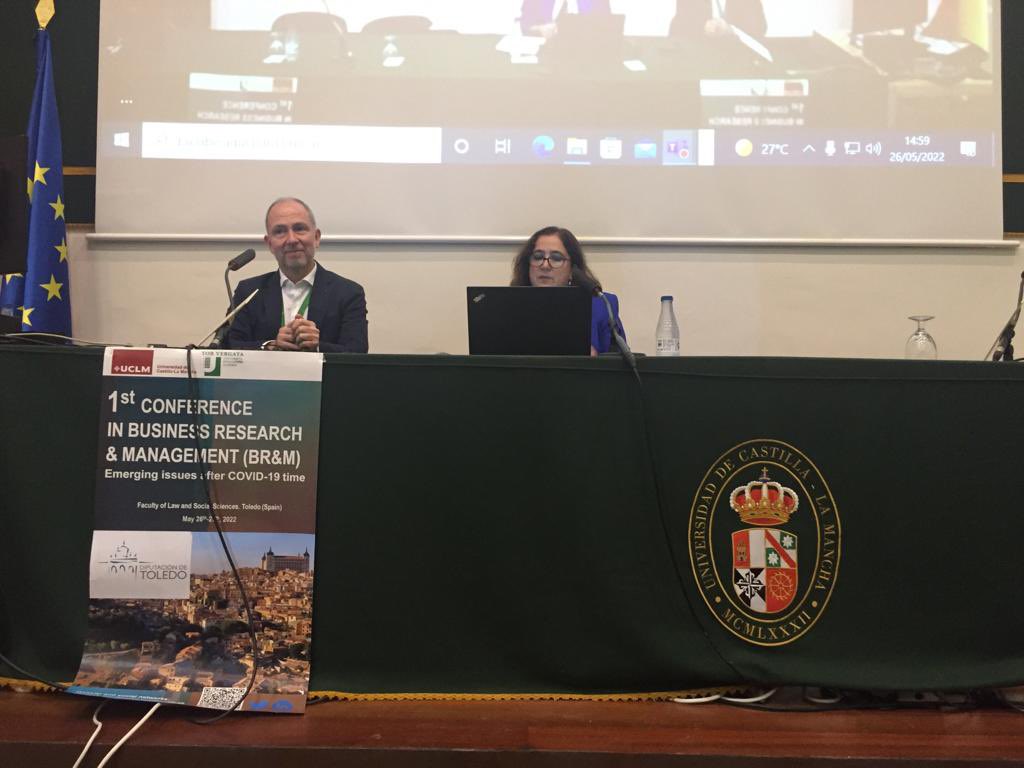 Great speech of Joaquín Alegre of <a href="/UV_EG/">Universitat València</a> about “innovating through digital transformation: reflections and implications for research in the post-pandemic context <a href="/GuadamillasG/">Fátima Guadamillas G 🇪🇸🇺🇦</a> <a href="/uclm_es/">Universidad de Castilla-La Mancha</a> #research #management #conference #toledo #toledospain <a href="/UTORV/">U Rome Tor Vergata</a>