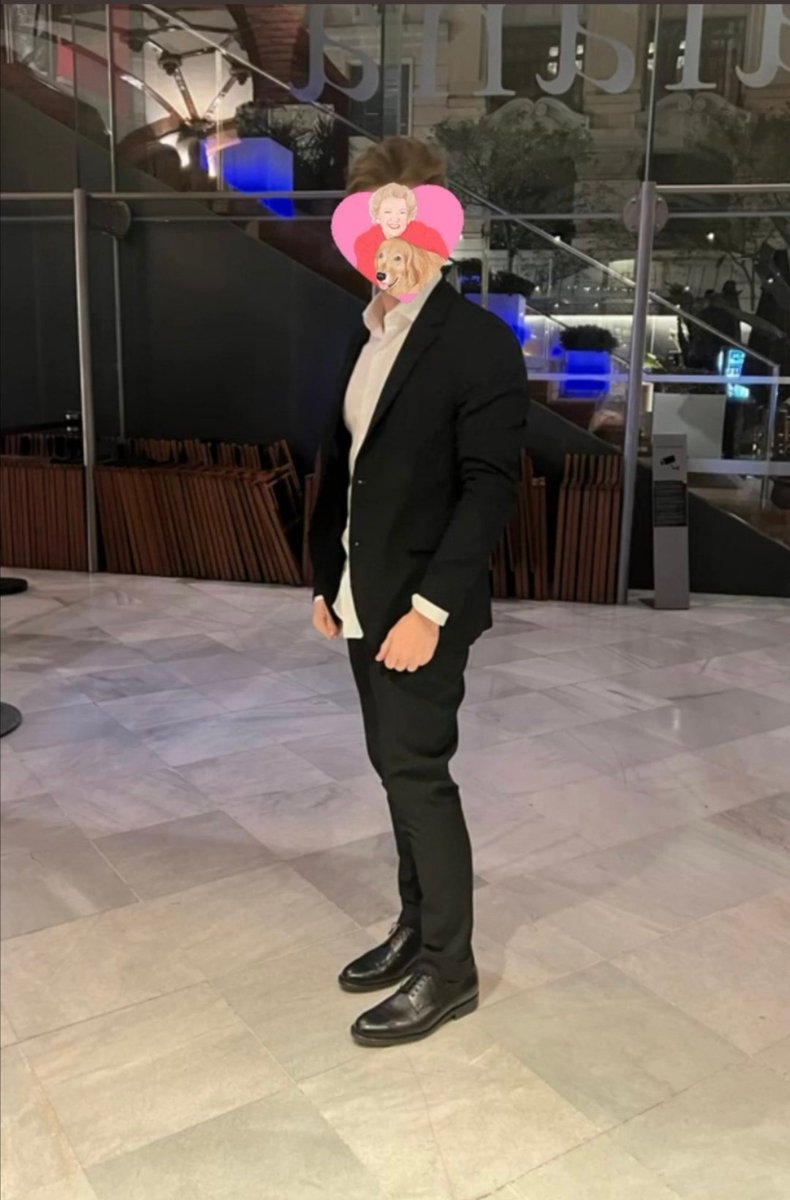 InfoAxozer_'s tweet image. ¡aXoZer nos puedes regalar estas fotos sin los emojis! 🙏🏻