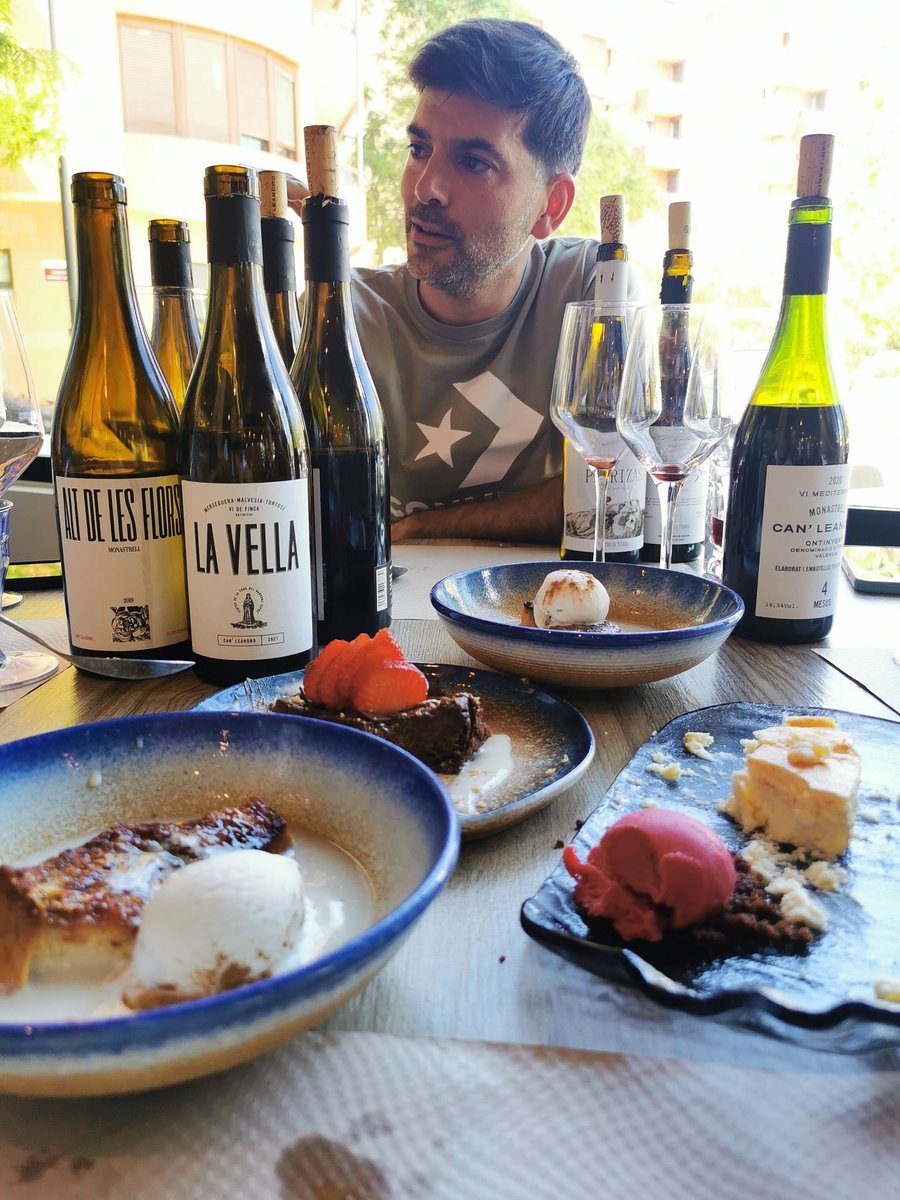 mistereatgalway's tweet photo. A quick tasting in Valencia with @Colm_h2g #Valencia #Ontinet https://t.co/WO8p7aRkxI