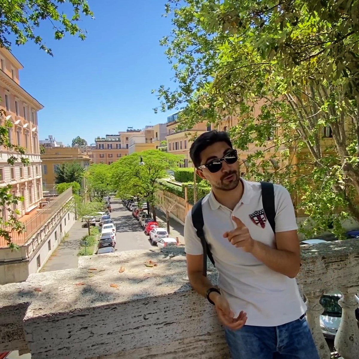 RomaOra_it's tweet photo. Da dove abbiamo scattato questa foto a questo incredibile #Panoromano sulla cupola più grande di #Roma? E soprattutto sapete già cos’è un Panoromano?!?

Beh per scoprirlo vi basta andare nel Canale YT o nella Pagina FB di #RomaOra e guardare il nostro ultimo video 😎 https://t.co/9Q7FzXtZoz