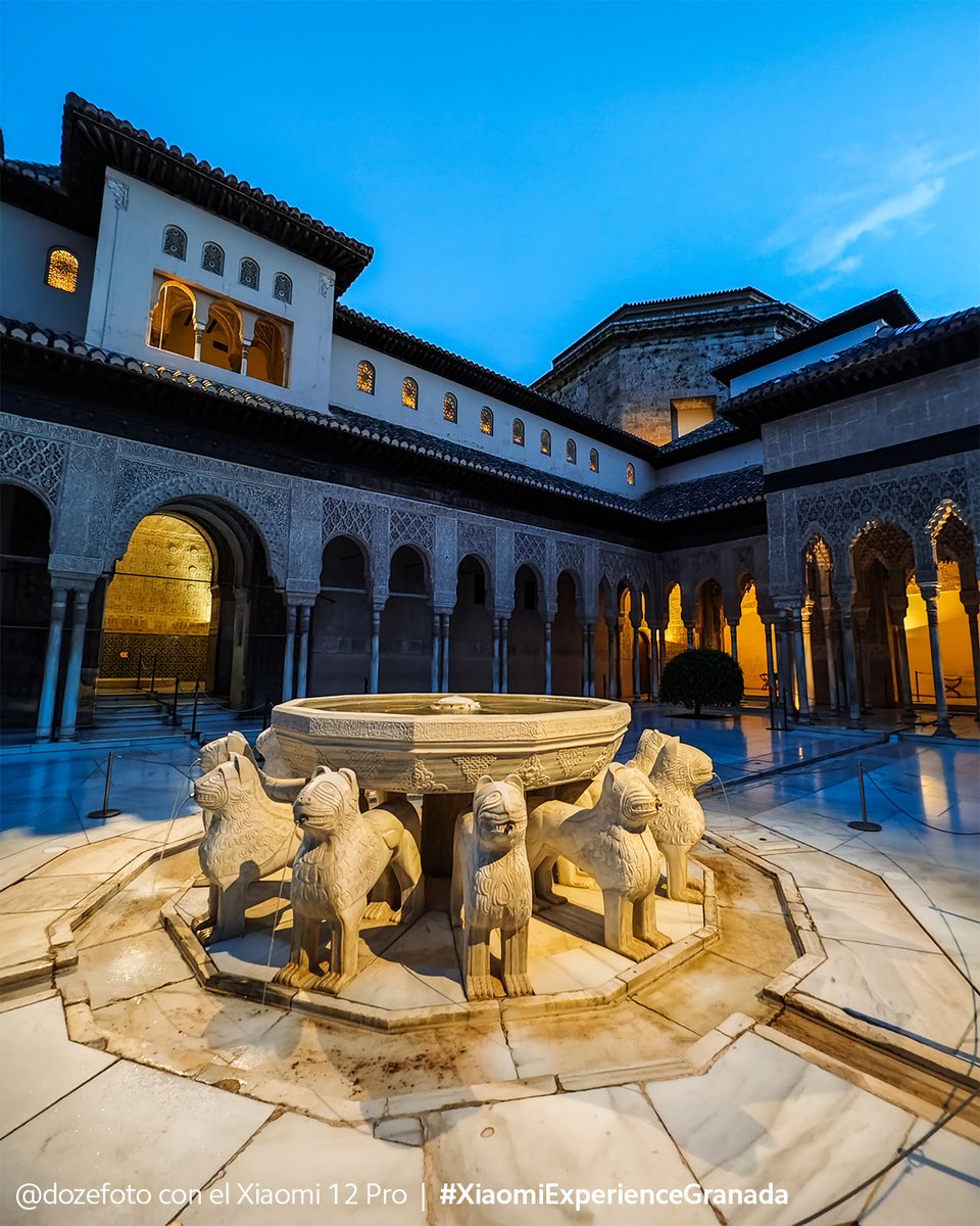 XiaomiEspana's tweet photo. Esta es una nueva forma de ver Granada a través de los ojos de Greg García @Dozefoto y la  #Xiaomi12Series. 

¿Qué os parecen los resultados de nuestra cámara fotográfica nocturna más potente hasta el momento? https://t.co/e1mpRZYS1U