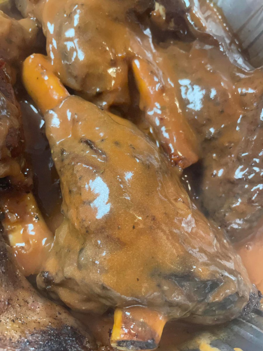 AssumptionFest's tweet image. Who’s excited for authentic, delicious and homemade lamb shanks? You’ll find them for sale at the Drive Thru Only Assumption MiniFest this weekend. Come. Eat Greek for a Day!
#AssumptionMiniFest  #AssumptionMiniFest2022