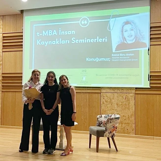 Çamlıca Doğa Anadolu Lisesi öğrencileri olarak t-MBA İnsan Kaynakları Seminerleri kapsamında konuğumuz Yetenek Akademisi kurucusu Emine Ebru Arslan oldu.  Konuğumuza kıymetli paylaşımlarından dolayı teşekkür ederiz. <a href="/kadirkilichoca/">KADİR KILIÇ</a> <a href="/melike_ilhan/">Melike_Okatan</a> <a href="/BetulErok/">Betül EROK</a> <a href="/KalyoncuGulhan/">Gulhan Kalyoncu</a>