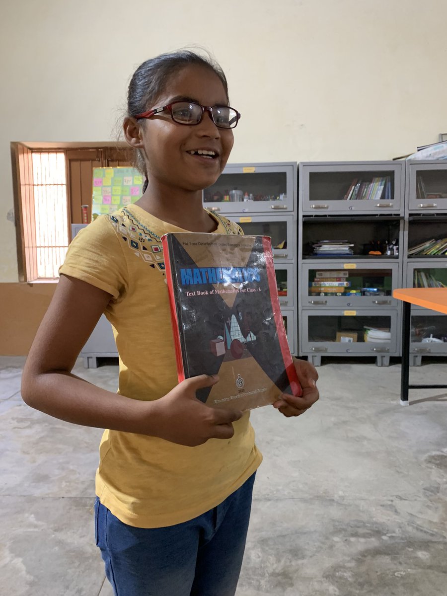 JivamF's tweet image. We organized a Show and Tell activity for some of our students 👩🏻‍🎓👨🏼‍🎓 to help them practice their public speaking 🔈 skills. 

#education #edutwitter #unsdg4 #qualityeducation #publicspeaking #RuralEmpowerment