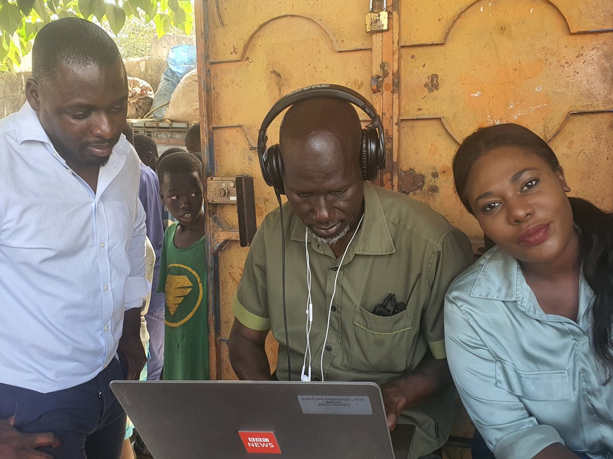 nicolasnegoce's tweet photo. En direct de #Tivaouane pour @bbcafrique &amp; @BBCAfrica. @Lilaafa_Amouzou #bbcinfos #focusonafrica https://t.co/3vWPEWvNci