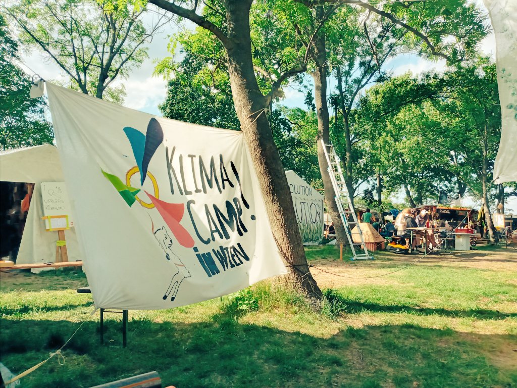 Klimacamp bei Wien tweet media