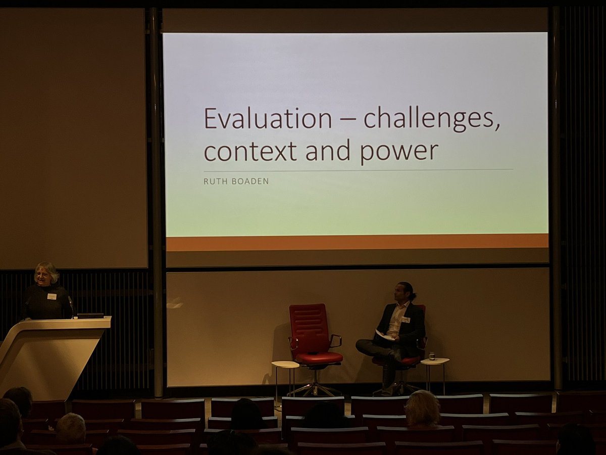 PENULTIMATE SESSION: Great and refreshingly honest talk from the #ukesconf22 keynote speaker <a href="/RuthBoaden/">Ruth Boaden</a> ‘If we want evaluation to be useful, we have to think hard about how we do it and what it is that we want it to achieve?’ <a href="/UKevaluation/">UK Evaluation Society</a>