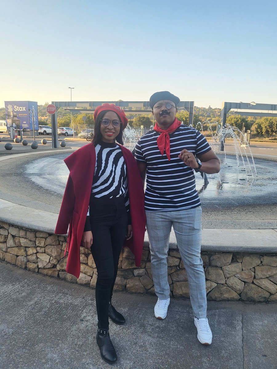 LeeGazing's tweet photo. Give us a theme and @2DEEP_SA and I will deliver.... Bonjour Como Sava #WorkFunctions https://t.co/tLKXVDlT62