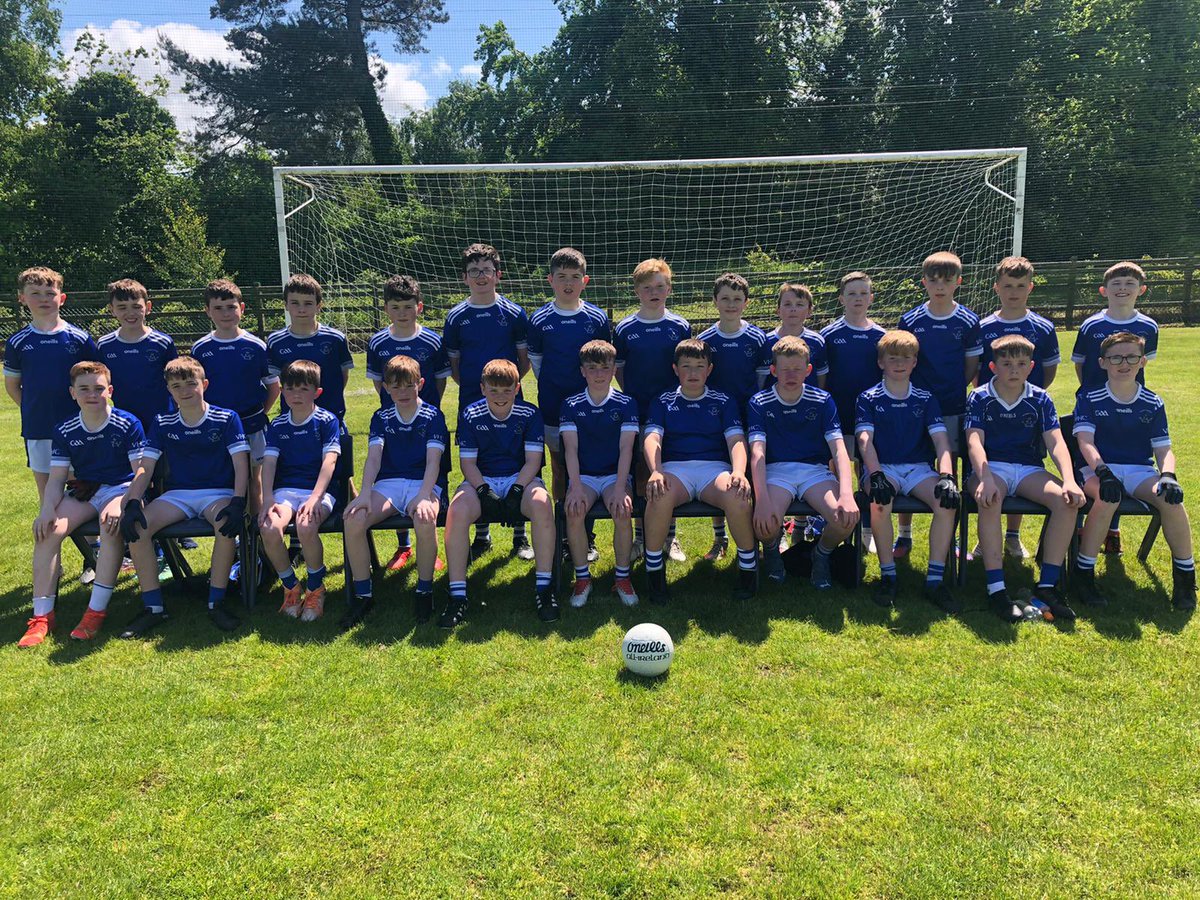 A proud day for these first years dawning the Violet Hill blue in Rathmore. 🔵⚪️