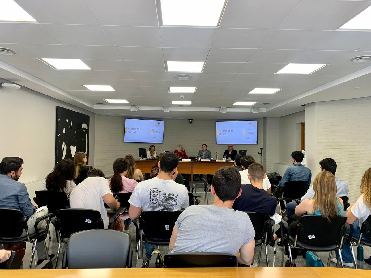 Università Salerno tweet media