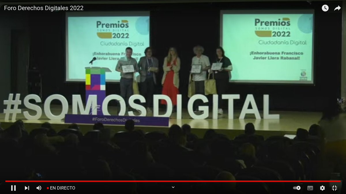 Felicidades a todos los ganadores de los #PremiosSomosDigital y enhorabuena por su inmenso trabajo de sensibilización y promoción de la tecnología y la inserción digital. Nuestro compañero, del NCC de Zafra (Badajoz) ha ganado el premio al mejor dinamizador digital 👏👏👏👏👏💪