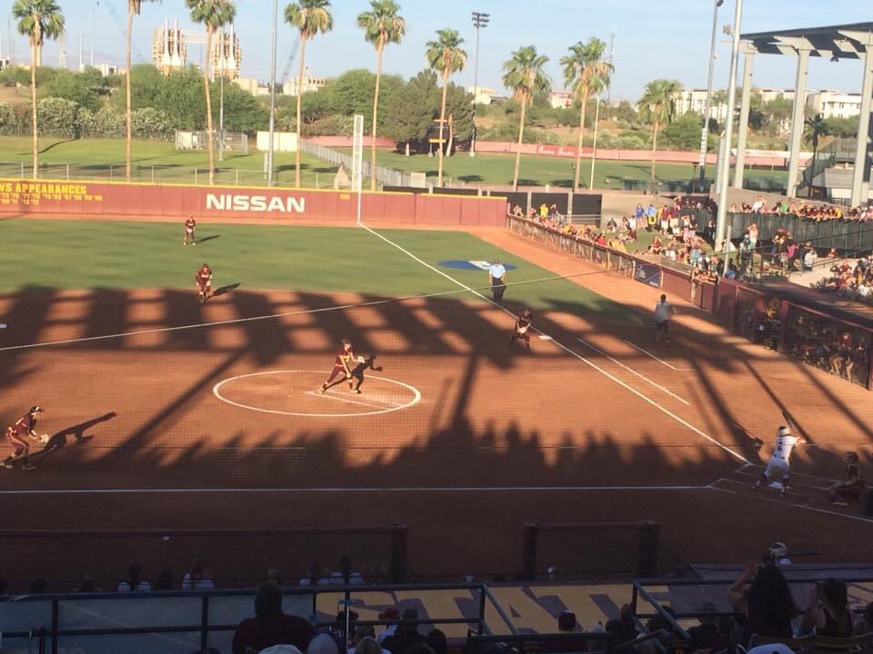 4 years ago today we saw <a href="/ASUSoftball/">Sun Devil Softball</a> clinch the Super Regional and punch their ticket to the #WCWS. Looking for a repeat this weekend! #GoDevils #ForksUp 😈🥎
