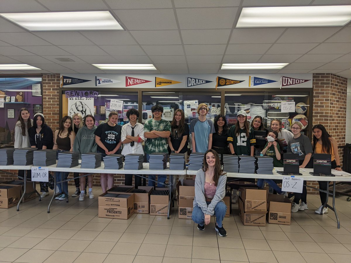 YearbookWNHS's tweet photo. It's @WaukeshaNorth1 yearbook distribution day! We'll see you in the atrium during lunch! https://t.co/mIlPcMntbE