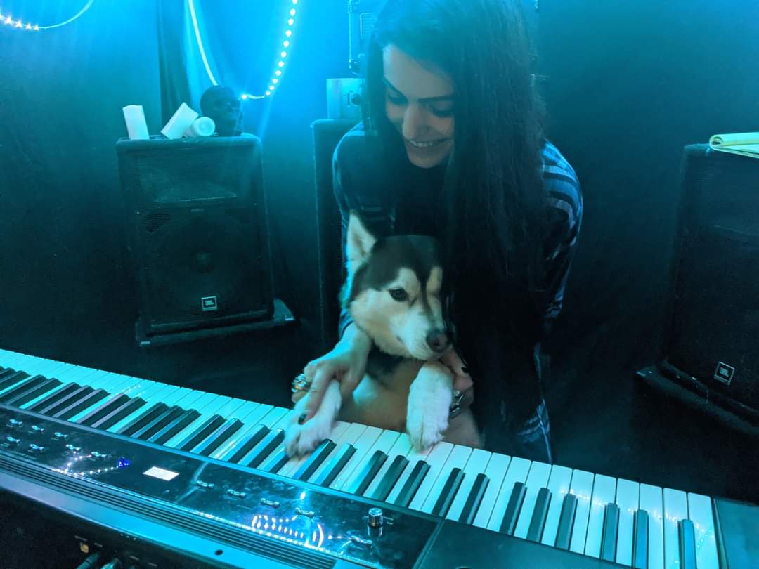 I love this woofer. First of the last two shows is in two days! This Saturday at The Bluebird Theater. Which is the one year anniversary of 'Morbid Illusion'. Let's celebrate it together!
Get your tickets here: axs.com/events/429043/…