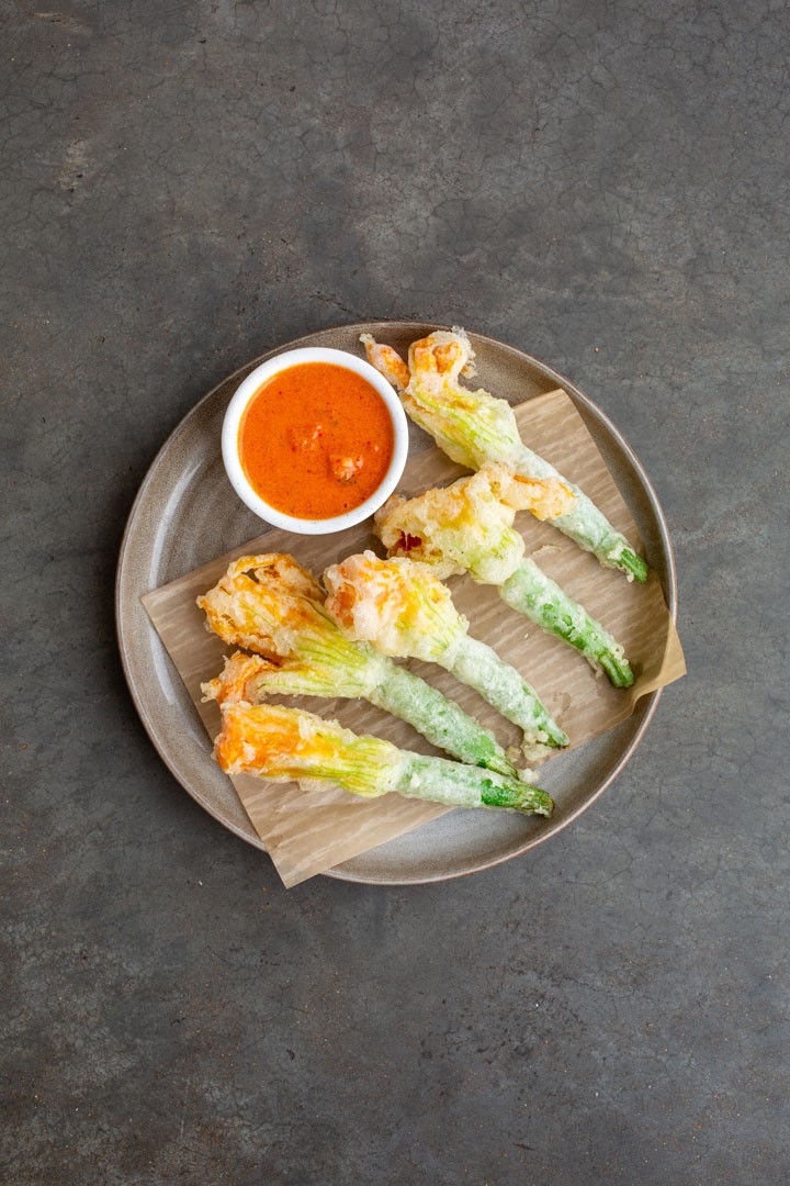 Sauce Magazine (@saucemag) on Twitter photo Fans of <a href="/KatiePizzaPasta/">Katie Lee Collier</a>, get excited! The spring menu is here which marks the return of fan favorites like squash blossoms, watermelon, and morel mushrooms at both Rock Hill and Town and Country locations. 🤤 Fans of <a href="/KatiePizzaPasta/">Katie Lee Collier</a>, get excited! The spring menu is here which marks the return of fan favorites like squash blossoms, watermelon, and morel mushrooms at both Rock Hill and Town and Country locations. 🤤