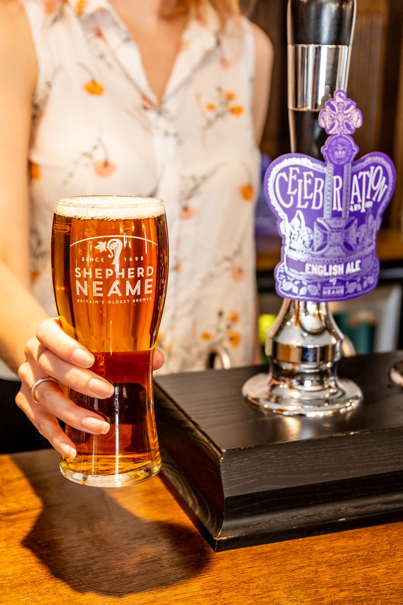 ShepherdNeame's tweet photo. We're getting ready to celebrate, how about you?
Look out next week for the list of pubs pouring our limited edition Celebration Ale, and in the meantime, plan your Jubilee pub party here: https://t.co/R3pZKT2Mqm๐ป #ThirstyThursday #PlatinumJubilee #CelebrationAle #ShepherdNeame https://t.co/eSQXhZb5Zf