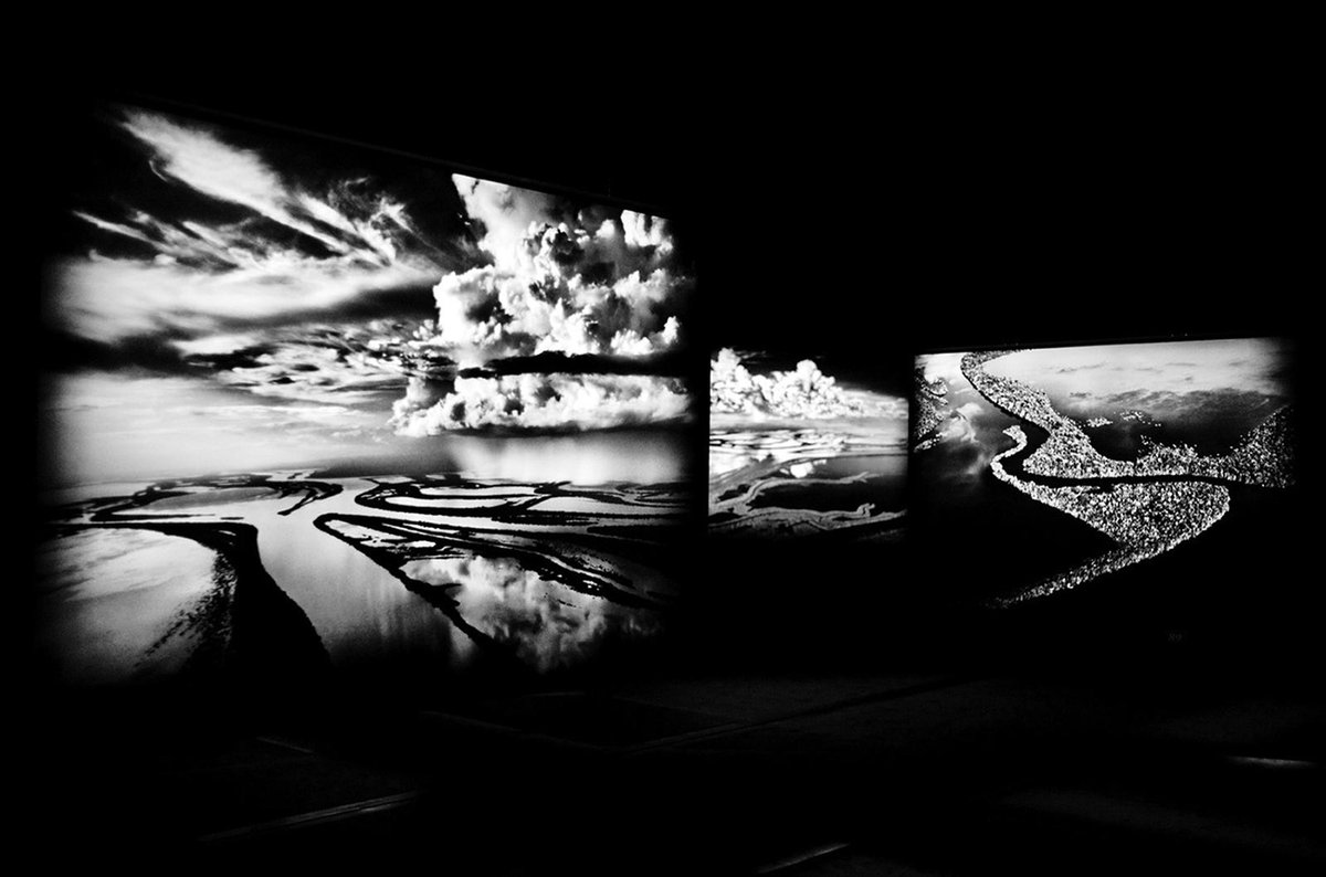 Many of the articles in this issue address directly how Indigenous worldviews can inform and refashion realities.

Image from Amazônia, by Sebastiâo Salgado, on view in Paris, Rome, London and currently at the Sesc Pompeia in São Paulo

Our editorial note journals.uchicago.edu/doi/full/10.10…