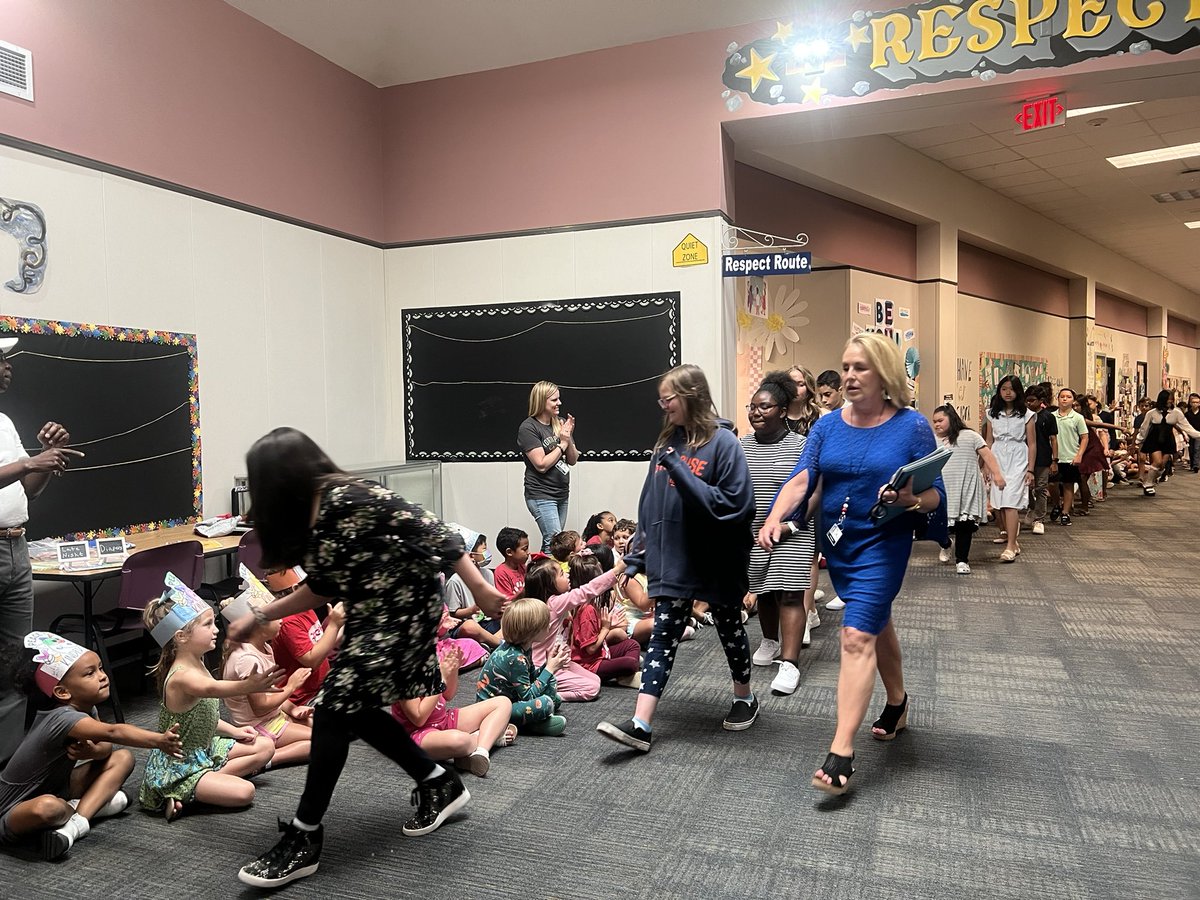 North Pointe Elem tweet media