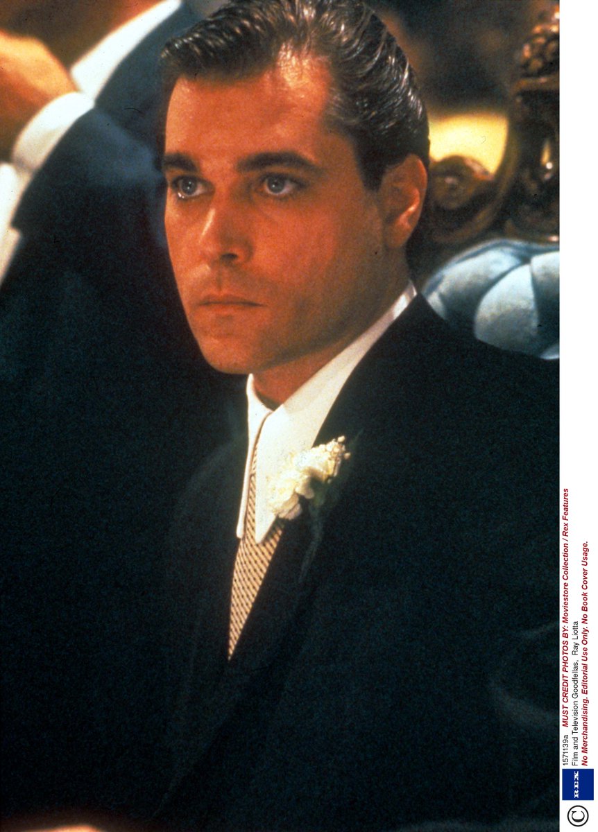 RIP to Ray Liotta wo just died...he was one of my favorite actors from Goodfellas and Field of Dreams, gone far too soon :( #rip #rayliotta