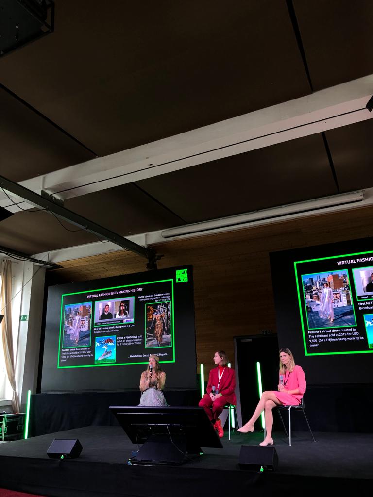 NFT fashion panel with @KALAU_URL from <a href="/ALTERRAGELABEL/">ALTERRAGE</a> and <a href="/amberjae93/">Amber Jae</a> from <a href="/thefabricant/">The Fabricant</a> at the <a href="/NFTBERLINteam/">NFTBERLIN</a> - thanks for having us ❤ #nftcommunity #nftfashion #blockchain #womenincrypto #virtualfashion 🔥🔥🔥