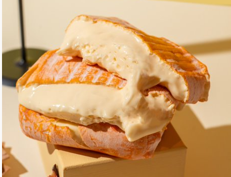 Vickie and Nick tweet media