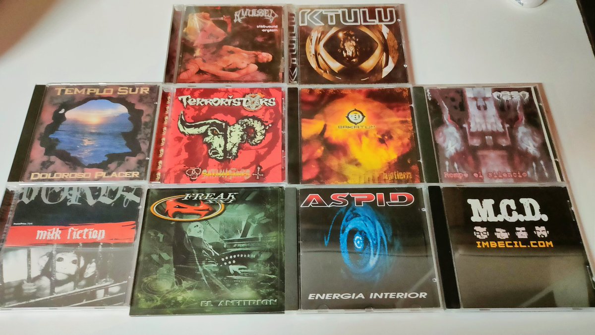 LexGrate's tweet photo. @esjavieraleman veo tu apuesta y la subo. #FreakXXI #Avulsed #Bakatum #TemploSur #MCD #Aspid #Terroristars @linkslaved #Ktulu #Area62 Buen metal patrio. https://t.co/fFk8Q8Kmou