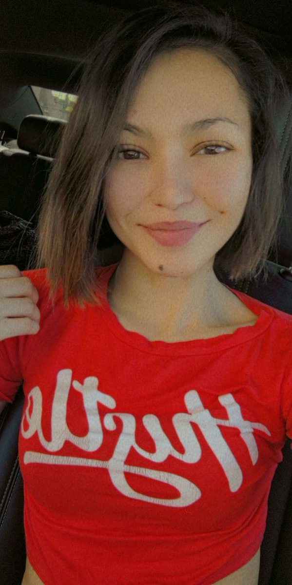 EllieAnnaaaaa's tweet photo. https://t.co/yCXyGMeGXa https://t.co/65PqLLwKwz