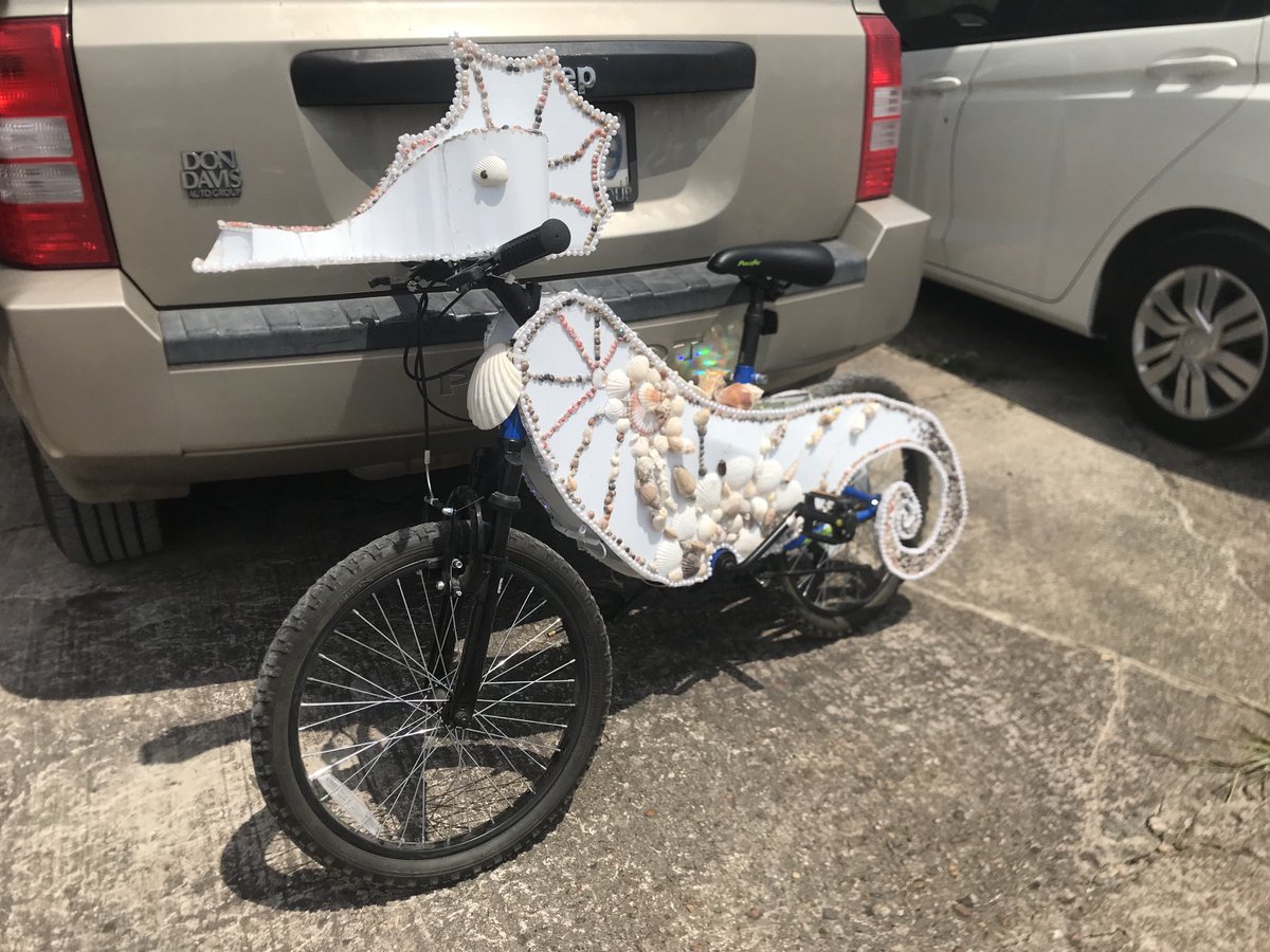 Panther_Proud's tweet photo. FBMS students competing in last weekends art bike contest and parade. Their creativity run’s rampant!
#WveryKidEveryDay #CatsInAction #ExcellenceInTheArts @tudon_martinez @CMtzHTX @m_r_dean @FbmsPto https://t.co/0JY5HDkJoS