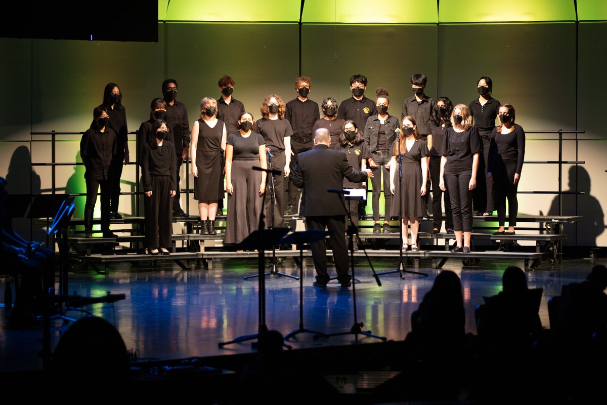 AISChennai's tweet photo. After 877 days, our MS and HS students came together for their first in-person performance. The AISC Spring Concert was a symphony of hope, joy and triumph — where our community was able to come together and enjoy music as it was intended to be experienced! #AISCMusic https://t.co/oGAXMPTHRg