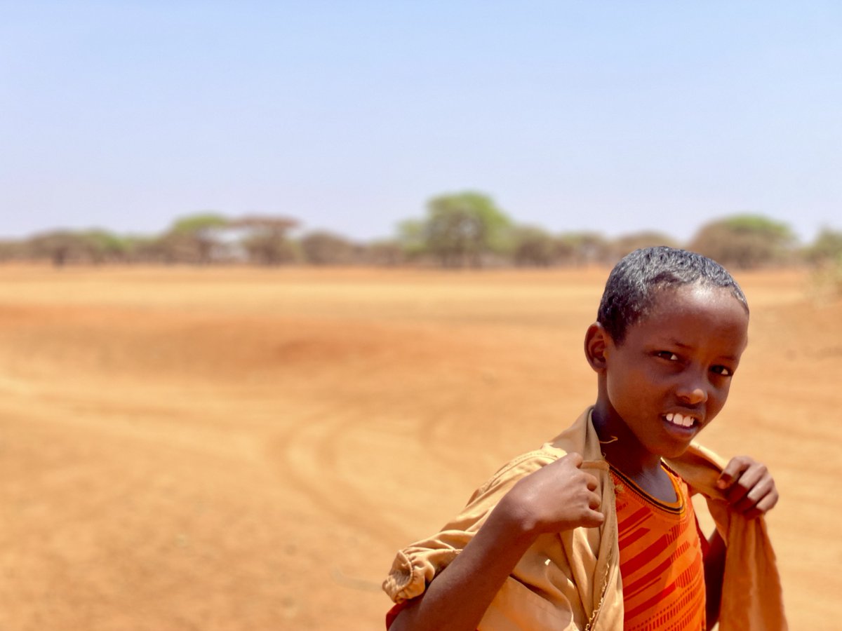 The current gu’ rainy season is below average, marking the 4th consecutive failed season. Partners are transitioning from #drought response to #famine prevention, reorienting responses &amp; targeting the most vulnerable people.

📢More in our latest report👉bit.ly/3wN7pZ6