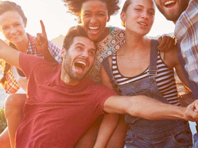Grab your friends head out for a nigh to Kensington for our Night Market or make a Tuesday Lunch date by meeting on Stephen Avenue for our Market! Kensington Night Market starts June 2nd 4-9pm!
Market on Stephen Avenue which is coming up June 7th contact coordinator@dmeinc.ca