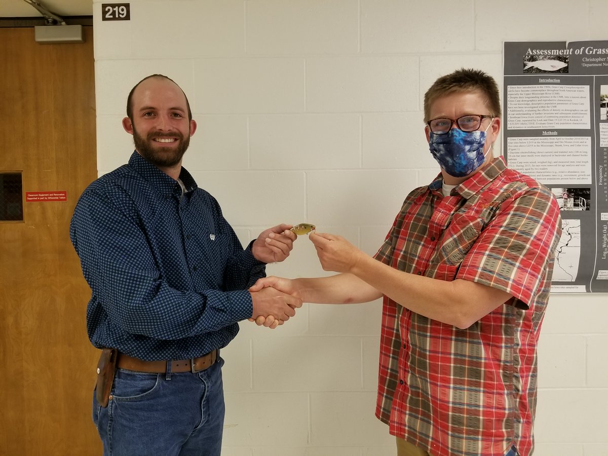 Congrats to Andrew A for successfully defending his MS thesis on sampling common carp and bigmouth buffalo populations in shallow natural lakes! 
 
He earned himself a hand-carved mirror carp crankbait! 😀😀😀