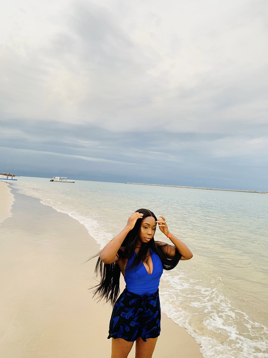 Tarire_'s tweet photo. Emergency Tsunami 🌊 https://t.co/OSSO1giyHH