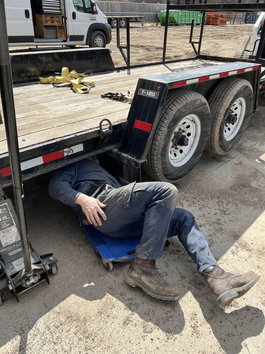randahlconst's tweet photo. It's that time of year again! We inspect all of our road going equipment for DOT compliance. Safety first for our team! 
#randahlconstruction #concrete #construction #safetyfirst #inspections https://t.co/FI95mlcAt9