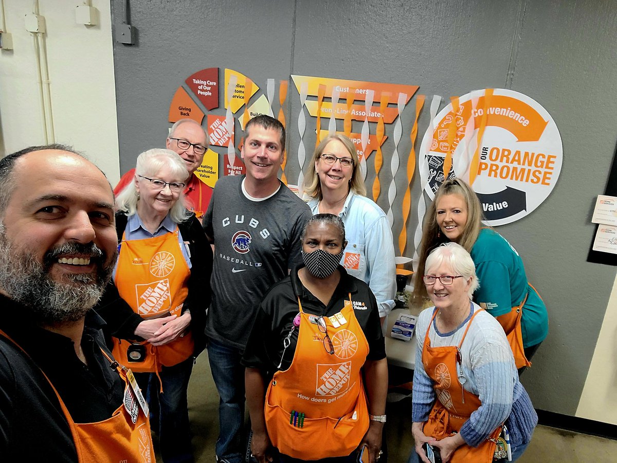 ihabnasser's tweet photo. #happy_retirement #good_stuff Good luck Gail!!! well deserved retirement after 22 years with Home Depot!!! https://t.co/SIlY01E79i