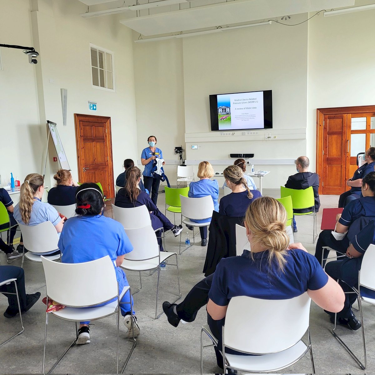 MaterTVNs's tweet photo. A great turn out today for our May TV Link Nurse session. This months focus is on MDRPU's @nicolashorten23 our Spinal SDF and link nurse educating us in orthopaedic devices..we welcomed some new recruits too @MaterNursing @Matersurgery @MaterTrauma  @TVNAI2 https://t.co/BUogFaG73I