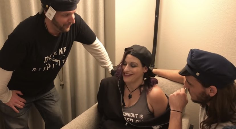 DemonxBunny's tweet photo. Multiverse Channel 43

MOTM (S03 EP09)
WrestleCade Trilogy Pt.2 | I Only Have Eyes For You
Doppelgängers run amok at the @WrestleCade hotel. 
(8:08 2018 TV14 L,V)

📺 https://t.co/TgTN9erH0g

BINGE https://t.co/OqAY0sw7Dz

https://t.co/hIwS0eNpV4

💀x🐰 https://t.co/VZbfie8Y0M