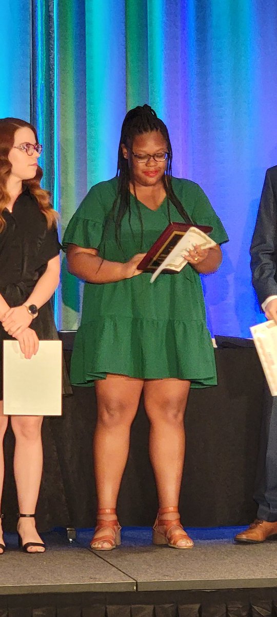 MysorekarLab's tweet photo. So proud of @brittjones0993 for her #GusdonAward for best basic science talk! #proudPI #bestlabever @Michita_Rafael @deepaksharma248 @girilab @GiriRajanish #Zika #newtherapeutics @BCMDeptMedicine @BCMGradSchool @BCMIDFellowship https://t.co/M091ZPhYdC