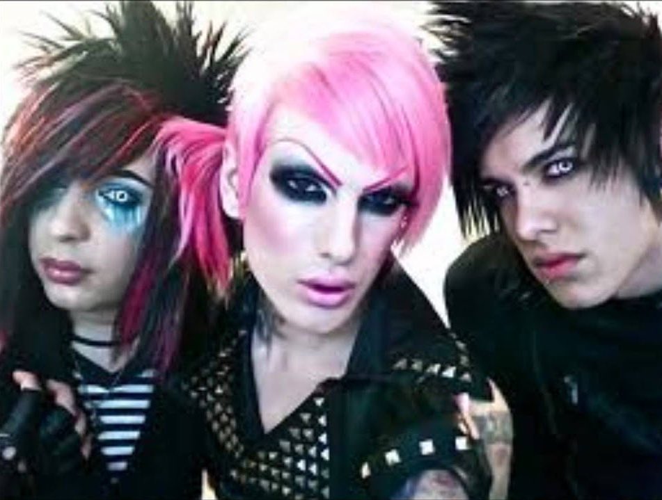 going to see mcr tomorrow