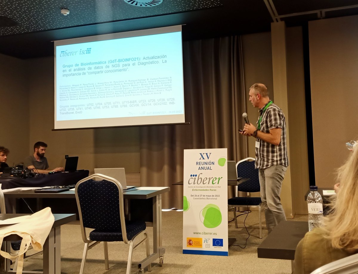 RAREgenomics (@raregenomicscm) on Twitter photo Pablo Mínguez, de la U704, a la que pertenece el grupo de distrofias hereditarias de retina de <a href="/RAREGenomicsCM/">RAREgenomics</a>, presenta el grupo de trabajo de Bioinformática CIBERER en la #RACIBERER2022 Pablo Mínguez, de la U704, a la que pertenece el grupo de distrofias hereditarias de retina de <a href="/RAREGenomicsCM/">RAREgenomics</a>, presenta el grupo de trabajo de Bioinformática CIBERER en la #RACIBERER2022