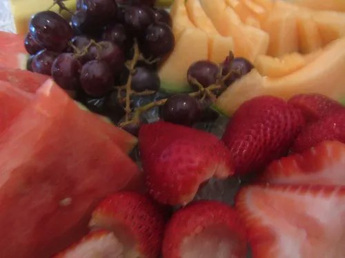 LifestyleSoln's tweet photo. Eating healthy snacks can keep your blood sugar stable but unplanned snacking, grazing, and mindless eating can add on extra pounds! Find tips and healthy snack ideas!
https://t.co/7U05YITm90
#HealthySnacks #Snacks #Snack #SnackTime #SnackTips #HealthyFood #HealthyEating https://t.co/xuLP4EgmyA