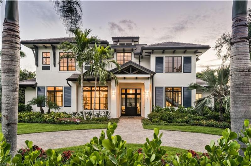 dantedisabato's tweet photo. You're only one call away from obtaining your dream home! Call 239-880-8283 today and let's work together to find the luxurious space you've always wanted. https://t.co/QUbso8odM1
